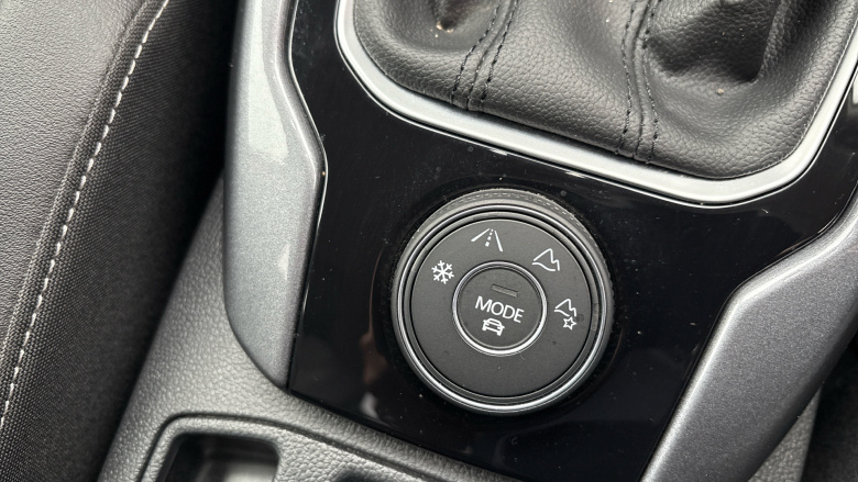 Volkswagen T-Roc 2.0 TSI 4MOTION Style 5dr DSG Petrol Hatchback